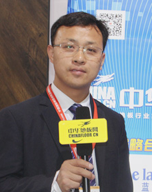 新藍(lán)都地板營銷總監(jiān)張志舟