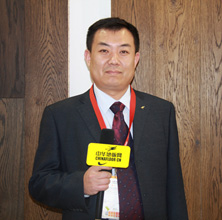 遠(yuǎn)東森林地板副總經(jīng)理孟新奇