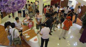 ��������