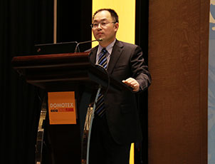 中國(guó)林產(chǎn)工業(yè)協(xié)會(huì)地板專業(yè)委員會(huì)副秘書長(zhǎng)唐召群